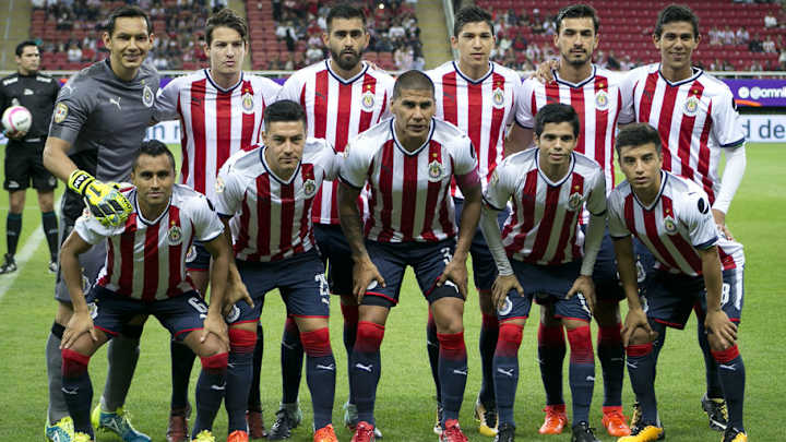 TRUEQUE | Chivas ofrece a dos joyitas por un jugador seleccionado nacional de Pumas