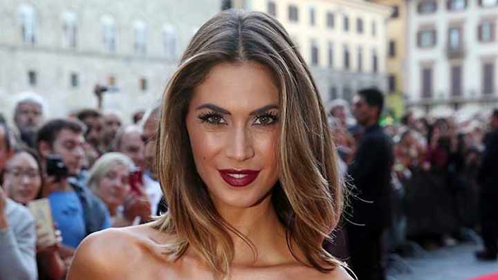 Thursday’s P.M. Hot Clicks: Melissa Satta; Meet Teenage Phenom Nico Mannion Thursday’s P.M. Hot Clicks: Melissa Satta; Meet Teenage Phenom Nico Mannion