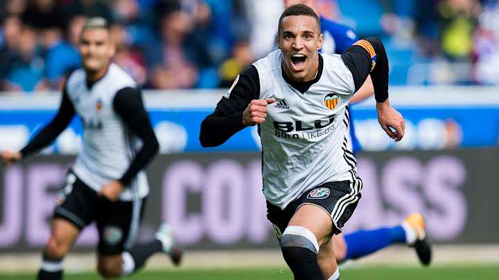 La Liga: Valencia Moves Within a Point of Barcelona