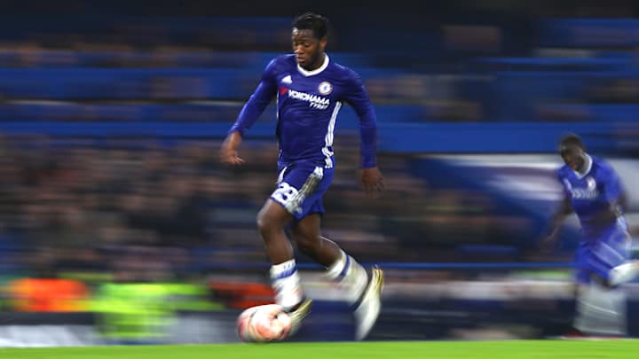 Transfer rumors: Latest on Batshuayi, Schneiderlin, Coutinho, Berahino Transfer rumors: Latest on Batshuayi, Schneiderlin, Coutinho, Berahino