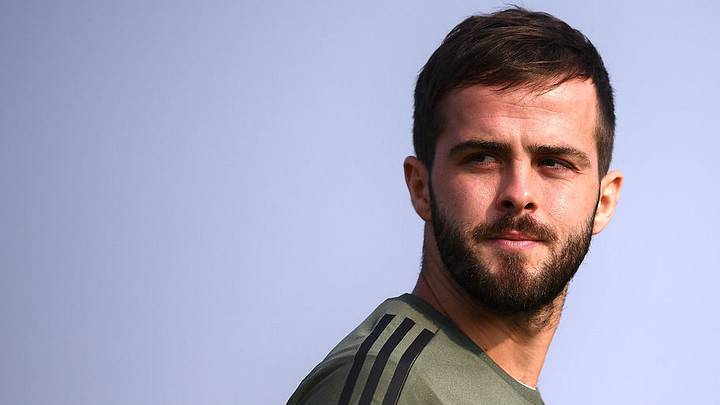 Midfielder Miralem Pjanić Confident Juventus 'Can Beat Barcelona Again' After Sporting Stalemate Midfielder Miralem Pjanić Confident Juventus 'Can Beat Barcelona Again' After Sporting Stalemate