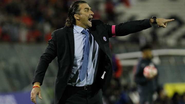 Saudi Arabia Hires Ex-Chile Manager Pizzi Ahead of World Cup Draw