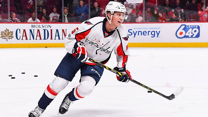 Andre Burakovsky signs two-year, $6 million deal with Washington Capitals
