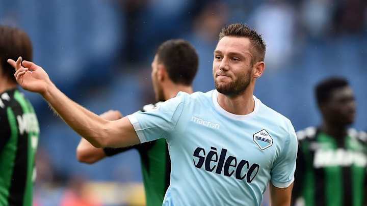 Liverpool Ready to Pounce for Lazio's Stefan de Vrij if Contract Talks Break Down