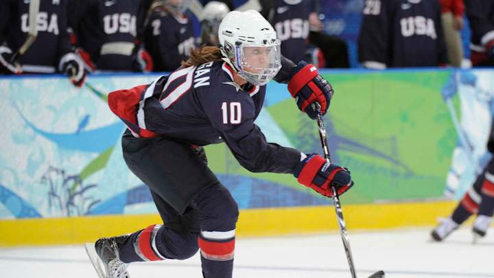 USA Hockey postpones women's training camp amid wage dispute
