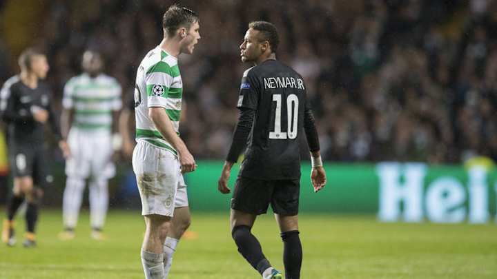 POCA CLASE | El pique de Neymar con Ralston y el feo gesto del brasileño al final del partido