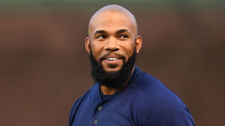 Watch: Brewers’ Eric Thames hits seventh homer in eight games Watch: Brewers’ Eric Thames hits seventh homer in eight games