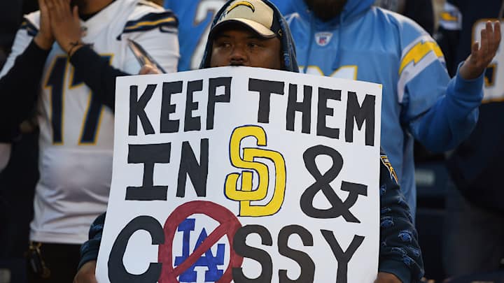 Players, fans react to Chargers move to Los Angeles from San Diego