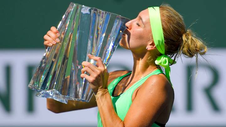 Elena Vesnina beats Svetlana Kuznetsova in 3 sets to win Indian Wells title Elena Vesnina beats Svetlana Kuznetsova in 3 sets to win Indian Wells title