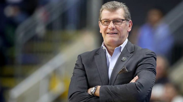 How Would UConn Huskies Head Coach Geno Auriemma Handle a White House Invitation?