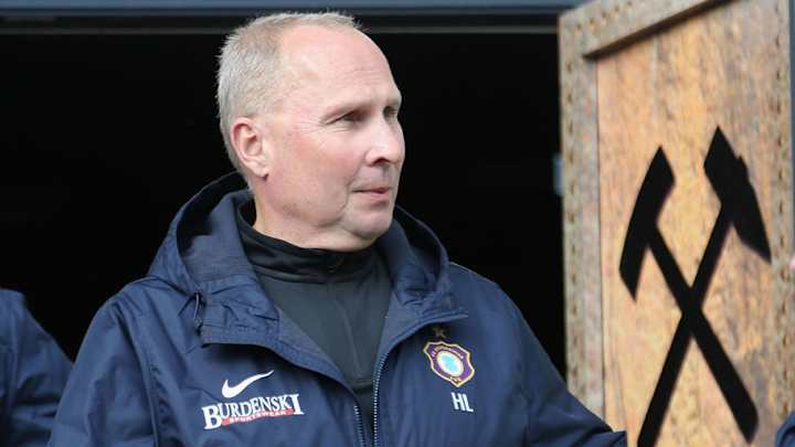 You Can Play as a German Second Division Kit Man on FIFA 18 Ultimate Team & Here's How