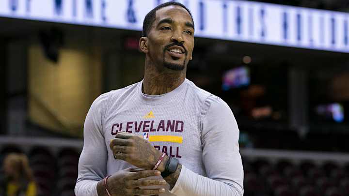 J.R. Smith Says He Drinks Coffee with Eight Creams and Eight Sugars J.R. Smith Says He Drinks Coffee with Eight Creams and Eight Sugars