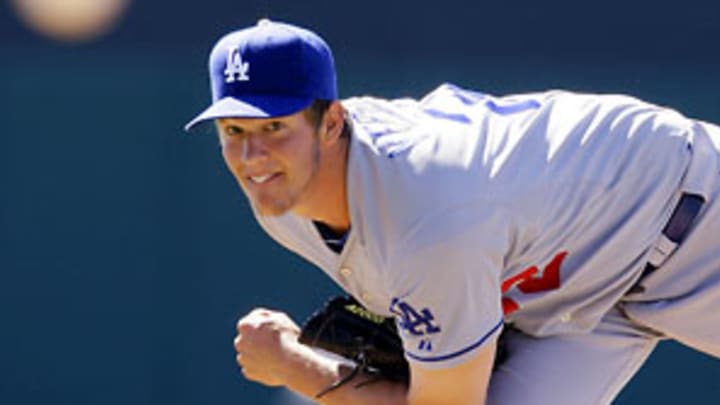 Clayton Kershaw no-hitter broken up in 7th inning