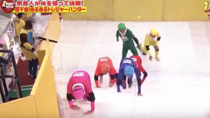 Friday's Hot Clicks: Cheerleader Kaeleigh; 'Slippery Stairs' is the best game show on TV