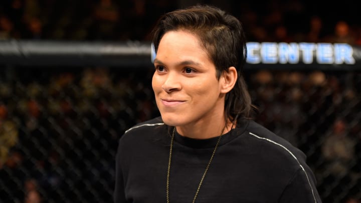 Amanda Nunes apologizes to Ronda Rousey