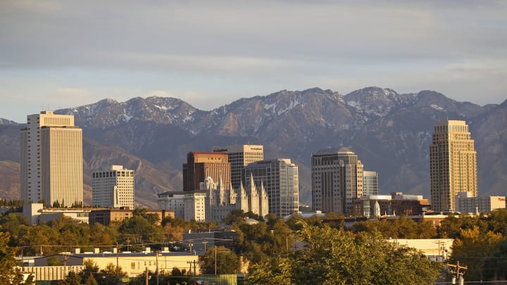 No fun in Utah? Jazz fans turn tables on Warriors' razz