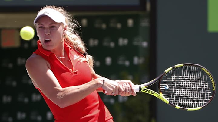 Wozniacki defeats Beck in straight sets at Volvo Car Open