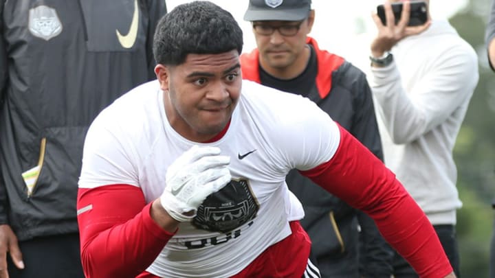 Four-star DT Marlon Tuipulotu flips commitment from Washington to USC Four-star DT Marlon Tuipulotu flips commitment from Washington to USC
