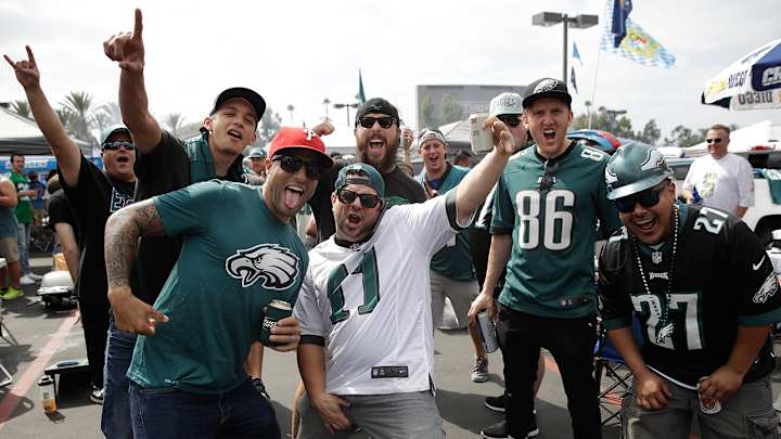 Traina Thoughts: NFL Has A Mess On Its Hands With Chargers In L.A. Traina Thoughts: NFL Has A Mess On Its Hands With Chargers In L.A.