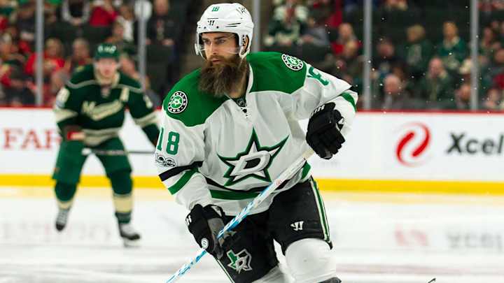 Anaheim gets Patrick Eaves from Dallas for draft pick Anaheim gets Patrick Eaves from Dallas for draft pick