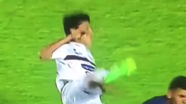 VIDEO: Paraguayan Footballer's Horrific Leg Break Leaves Family Members Crying on Touchline