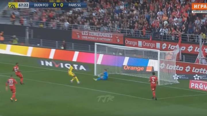 VIDEO: Teen Sensation Kylian Mbappe Misses 2 Big Chances in PSG's Ligue 1 Win Over Dijon VIDEO: Teen Sensation Kylian Mbappe Misses 2 Big Chances in PSG's Ligue 1 Win Over Dijon