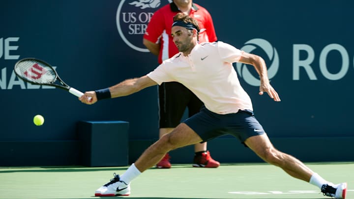 Federer reaches finals of Rogers Cup