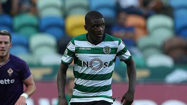 West Ham Remain Locked in Negotiations With Sporting CP Over Transfer of Midfield Enforcer