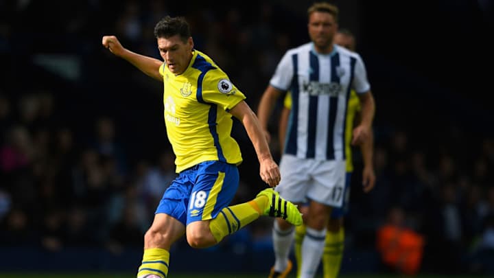 Jay Rodriguez Believes That New Signing Gareth Barry Can Help West Brom Be Tough in Midfield