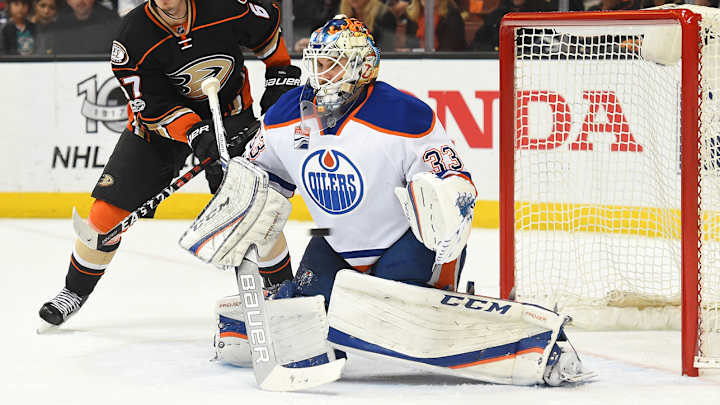 Playoff Roundup: Talbot, Oilers slip past Ducks to take 2-0 series lead Playoff Roundup: Talbot, Oilers slip past Ducks to take 2-0 series lead