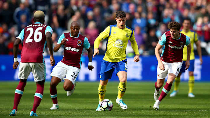 Everton manager Koeman gives 10-day ultimatum to Barkley over his future