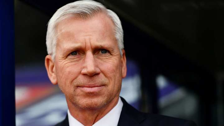 Former Newcastle Boss Alan Pardew Shares His Views on Toon Army's Disappointing Transfer Window