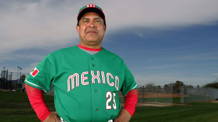 Mexican baseball manager Paquin Estrada found; extortion cited
