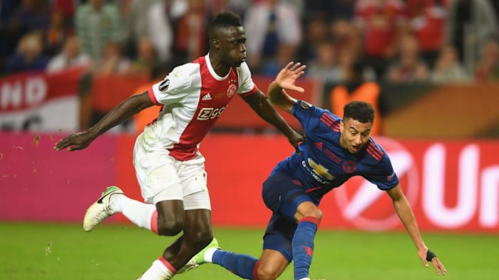Tottenham Officially Announce Signing of Promising Ajax Defender Davinson Sanchez