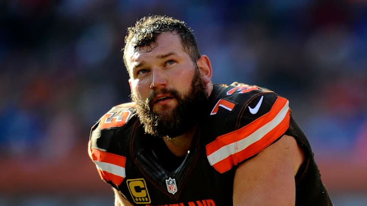 Browns lineman Joe Thomas points out flaws in penalizing diluted drug samples