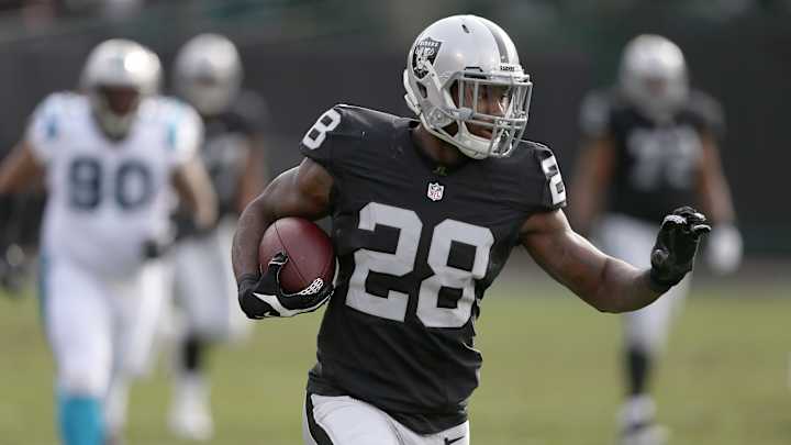 Latavius Murray won’t wear No. 28 with Vikings out of respect for Adrian Peterson