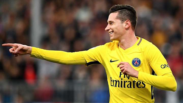 PSG Star Julian Draxler Defends Teammate Neymar Saying 'Lots of Bulls**t Is Written About Him'