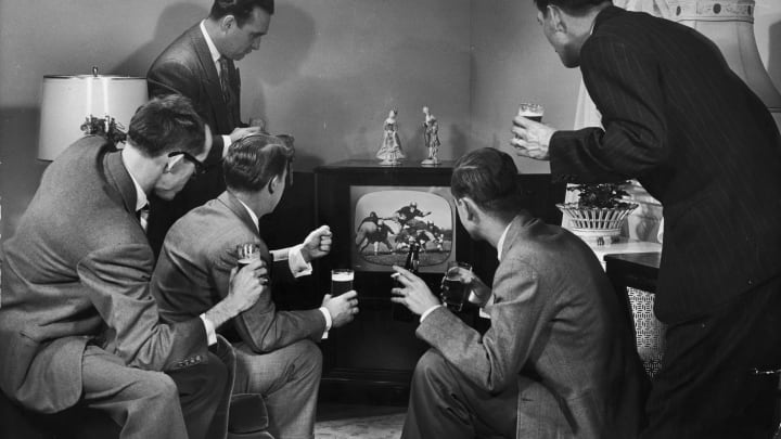 Extra Mustard’s guide to throwing a great Super Bowl party Extra Mustard’s guide to throwing a great Super Bowl party