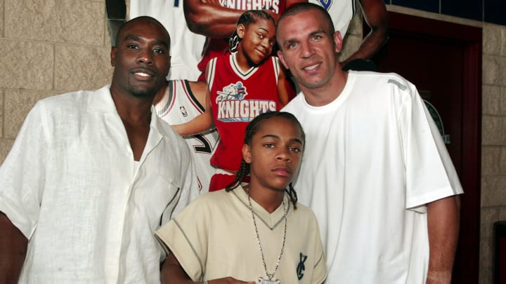 Lil Bow Wow got caught lying about flying on a private jet in the most ironic way possible Lil Bow Wow got caught lying about flying on a private jet in the most ironic way possible