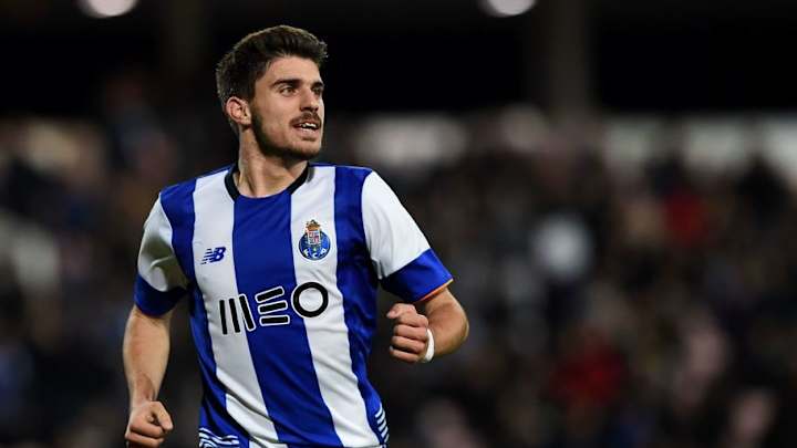 Wolves Set to Make Surprise Club Record Signing of Porto Prodigy Ruben Neves