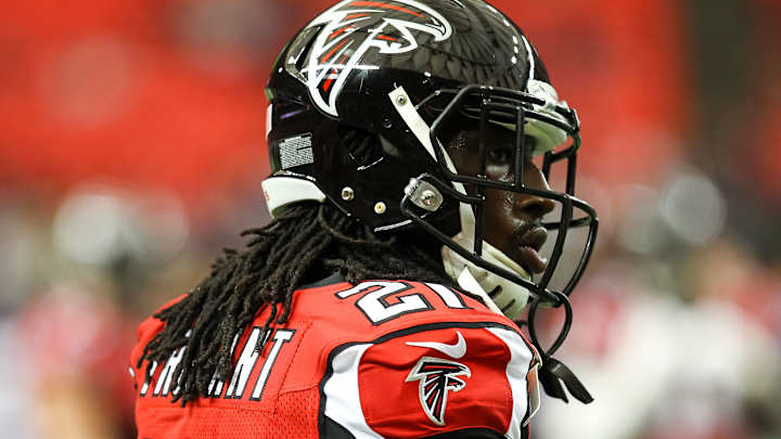 Falcons sign CB Desmond Trufant to $69 million extension