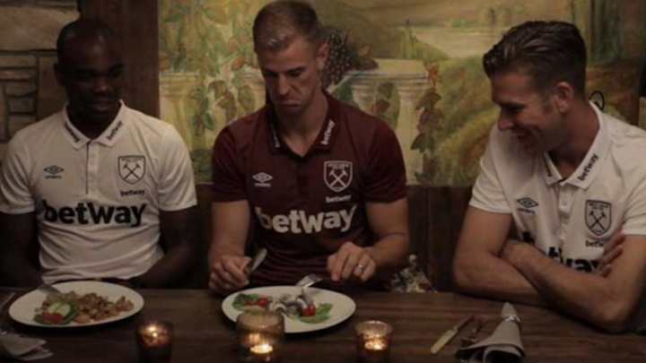 PHOTO: West Ham Trio Run the Rule Over Some Traditional German Cuisine Ahead of Breme Friendlies PHOTO: West Ham Trio Run the Rule Over Some Traditional German Cuisine Ahead of Breme Friendlies