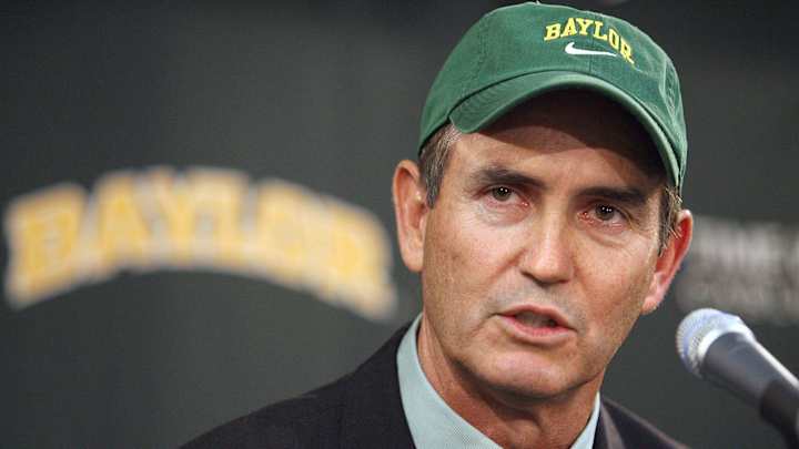 Baylor Ordered to Turn Over Documents in Sex Assault Lawsuit