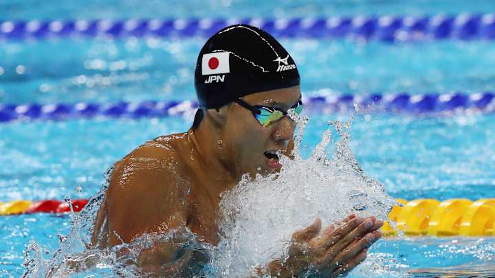 Japan's Watanabe sets world record in 200-meter breaststroke Japan's Watanabe sets world record in 200-meter breaststroke