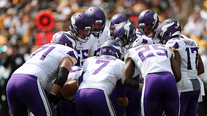 NFL Thanksgiving Schedule 2017: Matchups, Game Times, How to Watch NFL Thanksgiving Schedule 2017: Matchups, Game Times, How to Watch