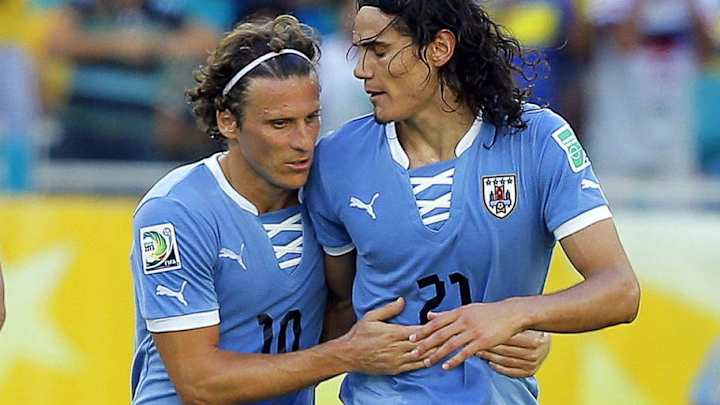 PALABRA AUTORIZADA | Esto dijo Forlán sobre la pelea de Cavani y Neymar
