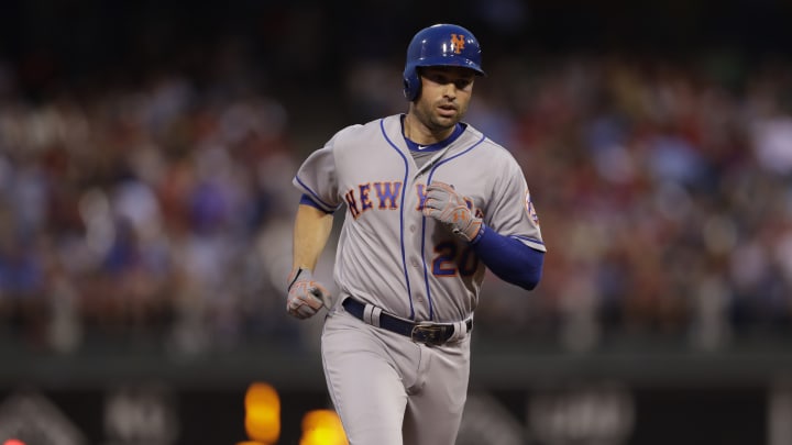 Mets Trade Second Baseman Neil Walker to Brewers