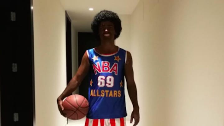 PHOTO: Antoine Griezmann Apologises for Moment of Madness Over 'Blackface' Globetrotters Costume PHOTO: Antoine Griezmann Apologises for Moment of Madness Over 'Blackface' Globetrotters Costume