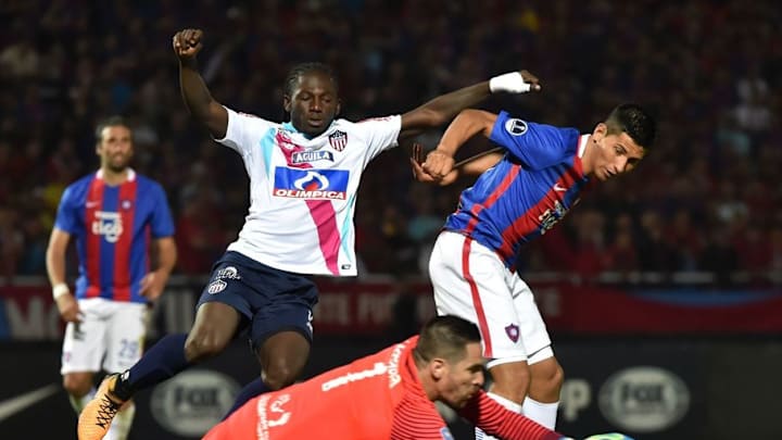 Comunicado de Junior para desmentir rumores sobre Chará, Cantillo y Jarlan Comunicado de Junior para desmentir rumores sobre Chará, Cantillo y Jarlan