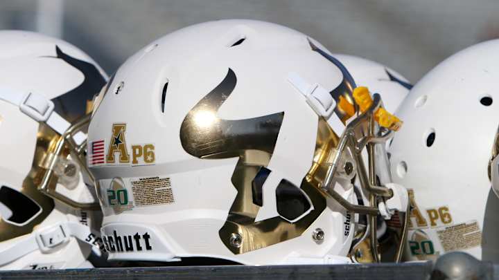 USF's LaDarrius Jackson charged with sexual battery